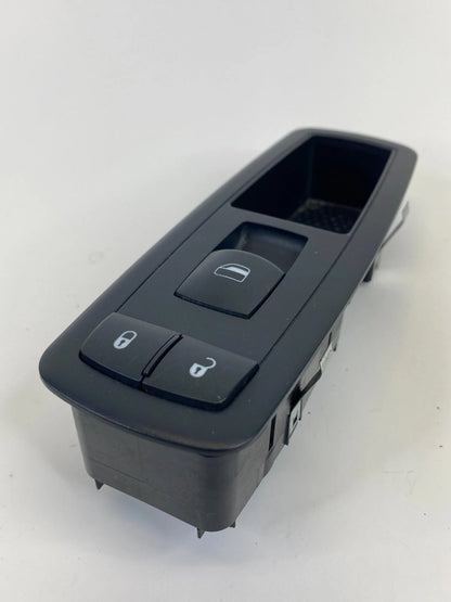 2009-2011 CHRYSLER TOWN & COUNTRY FRONT RIGHT DOOR POWER WINDOW SWITCH 04602544
