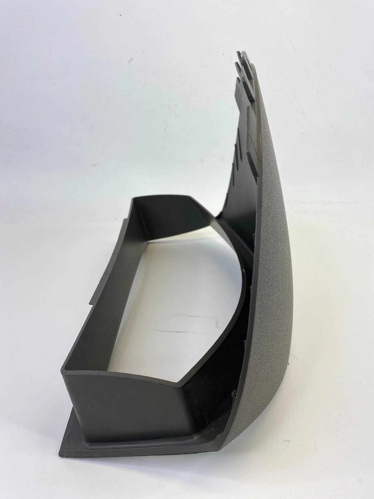 2005-2007 JEEP GRAND CHEROKEE DASH CLUSTER SPEEDOMETER DASH TRIM BEZEL D05845049