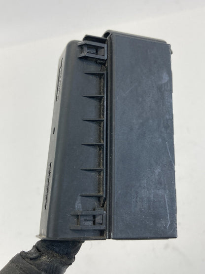 2006 2007 BMW 530xi 3.0L L6 AT ABS Anti Lock Brake Pump Connector Plug Relay OEM