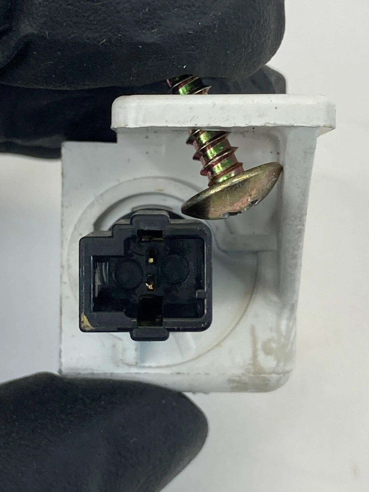 2003-2007 NISSAN MURANO INTERIOR LIGHT LAMP BULB SOCKET SENSOR SWITCH OEM