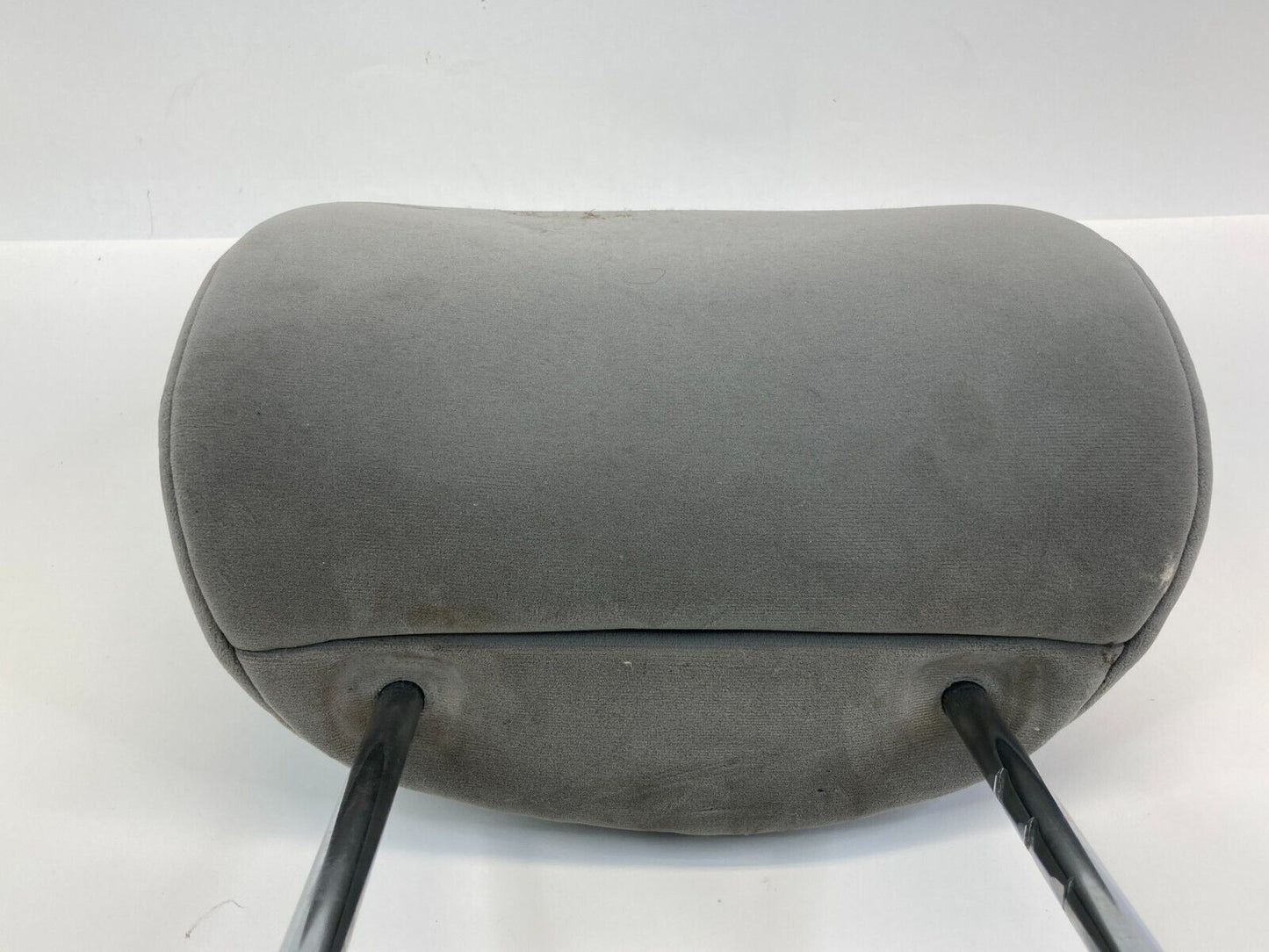 2007-2011 Toyota Camry Sedan Front Left Driver Side Seat Headrest Head Rest Assy