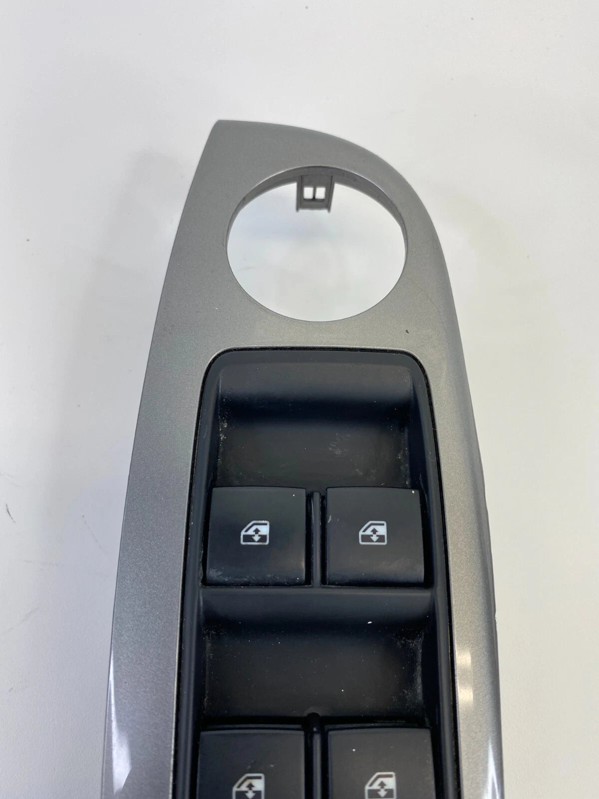 2013-2015 CHEVROLET MALIBU FRONT LEFT DRIVER MASTER POWER WINDOW SWITCH 20917577
