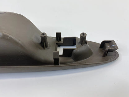 2000-2003 MAZDA MPV FRONT RIGHT SIDE DOOR WINDOW SWITCH BEZEL TRIM LC63-68-4L1