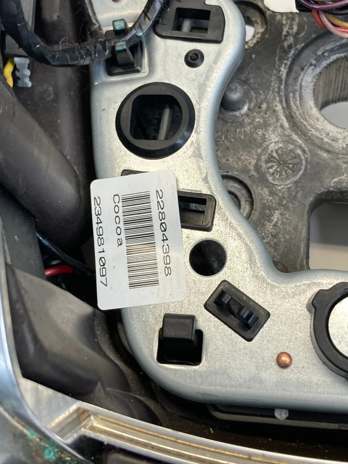 2011-2013 BUICK REGAL STEERING WHEEL W/ AUDIO & CRUISE CONTROL SWITCH 22804398