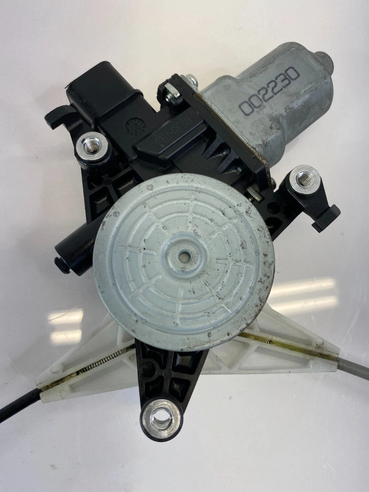2008-2014 SUBARU IMPREZA FRONT RIGHT SIDE DOOR WINDOW REGULATOR W/ MOTOR OEM