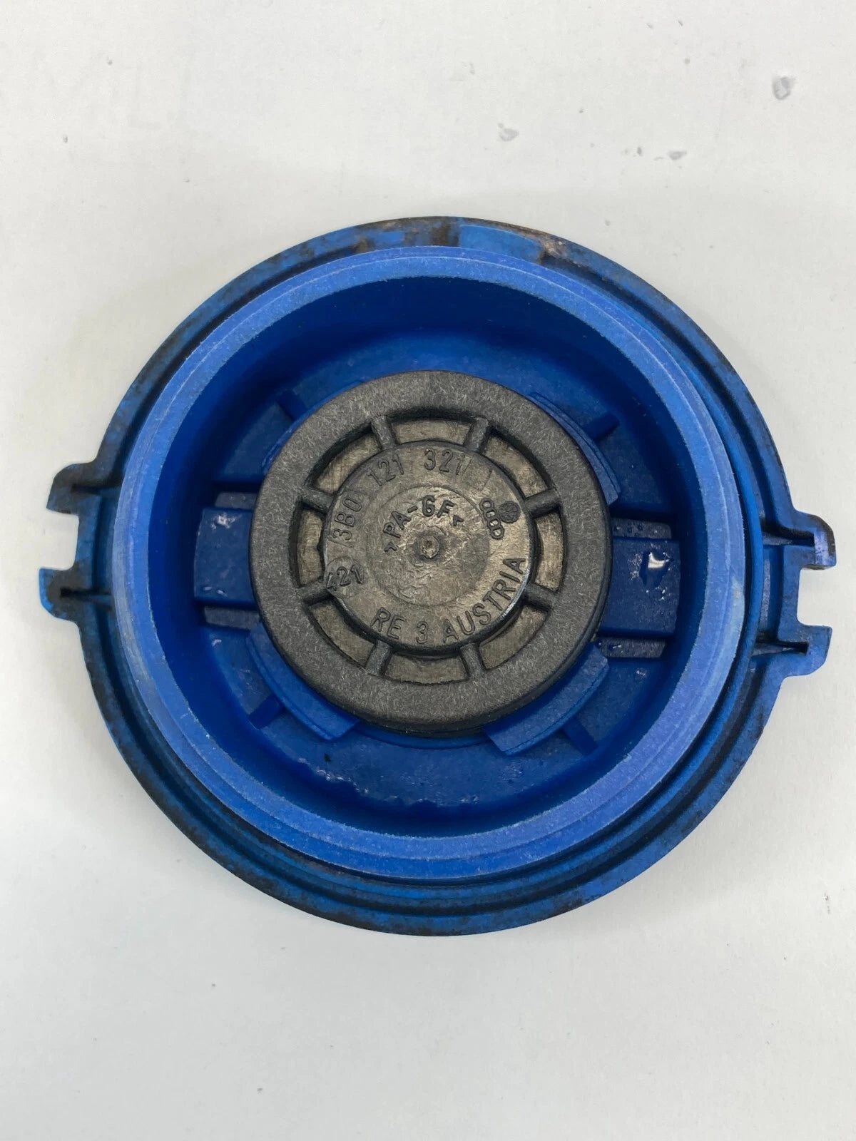 98-19 VOLKSWAGEN PASSAT ENGINE RADIATOR FLUID COOLANT RESERVOIR CAP 3B0121321