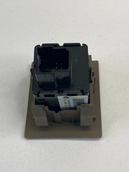 2008-2010 TOWN & COUNTRY POWER INVERTER SWITCH BUTTON W/ BEZEL TRIM P04602642AC