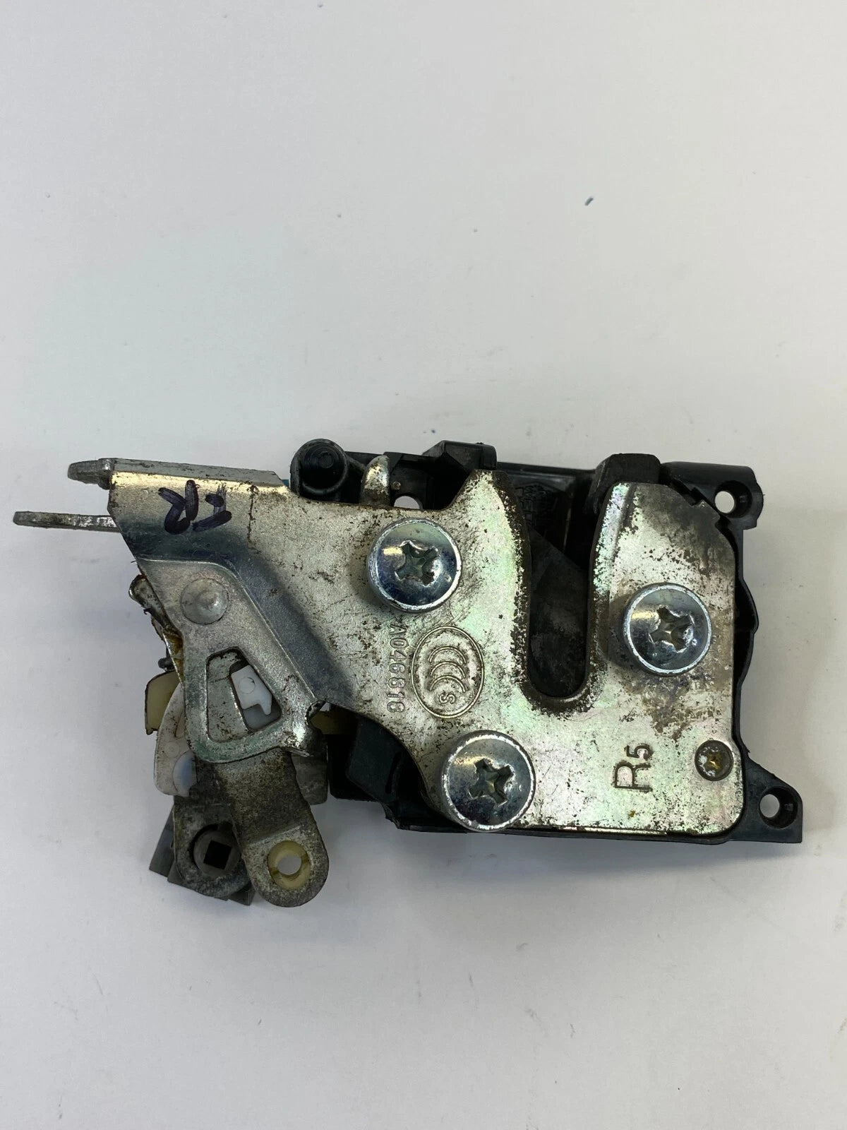 2004-2011 CHEVROLET AVEO SEDAN FRONT RIGHT DOOR LOCK LATCH RELEASE ACTUATOR OEM