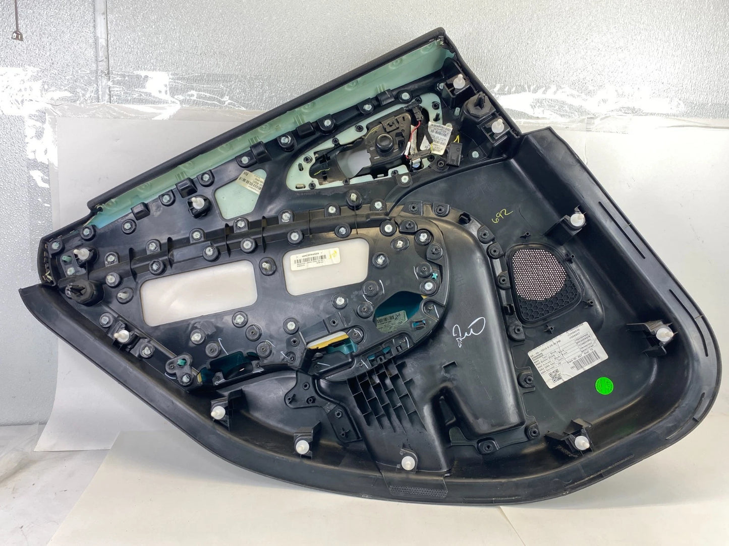 2015-2017 Chrysler 200 Rear Right Side Interior Door Panel Assembly 5MC32DX9AB