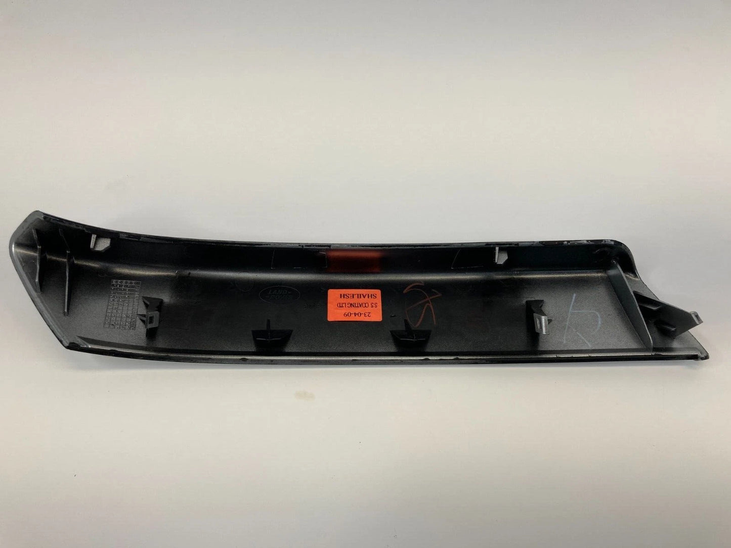 2006-2009 RANGE ROVER SPORT REAR LEFT SIDE DOOR PULL HANDLE COVER TRIM BEZEL OEM