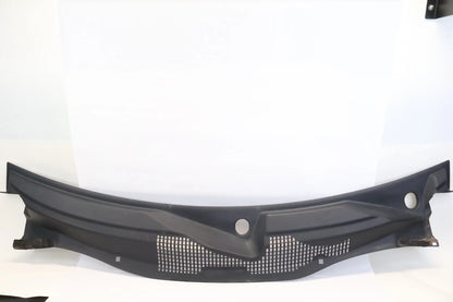 2007-2017 JEEP COMPASS FRONT WINDSHIELD WIPER COWL TOP PANEL 05303964AF OEM