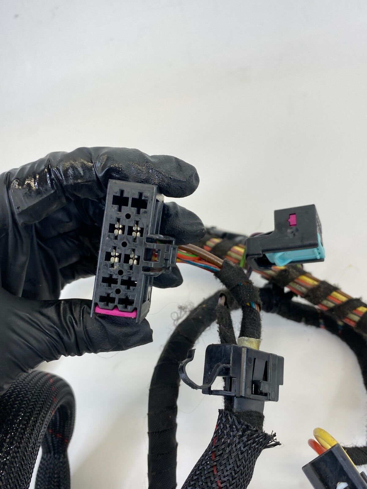 2009-2017 Volkswagen CC Front Right Seat Adapter Wiring Harness 3C8-971-366 OEM