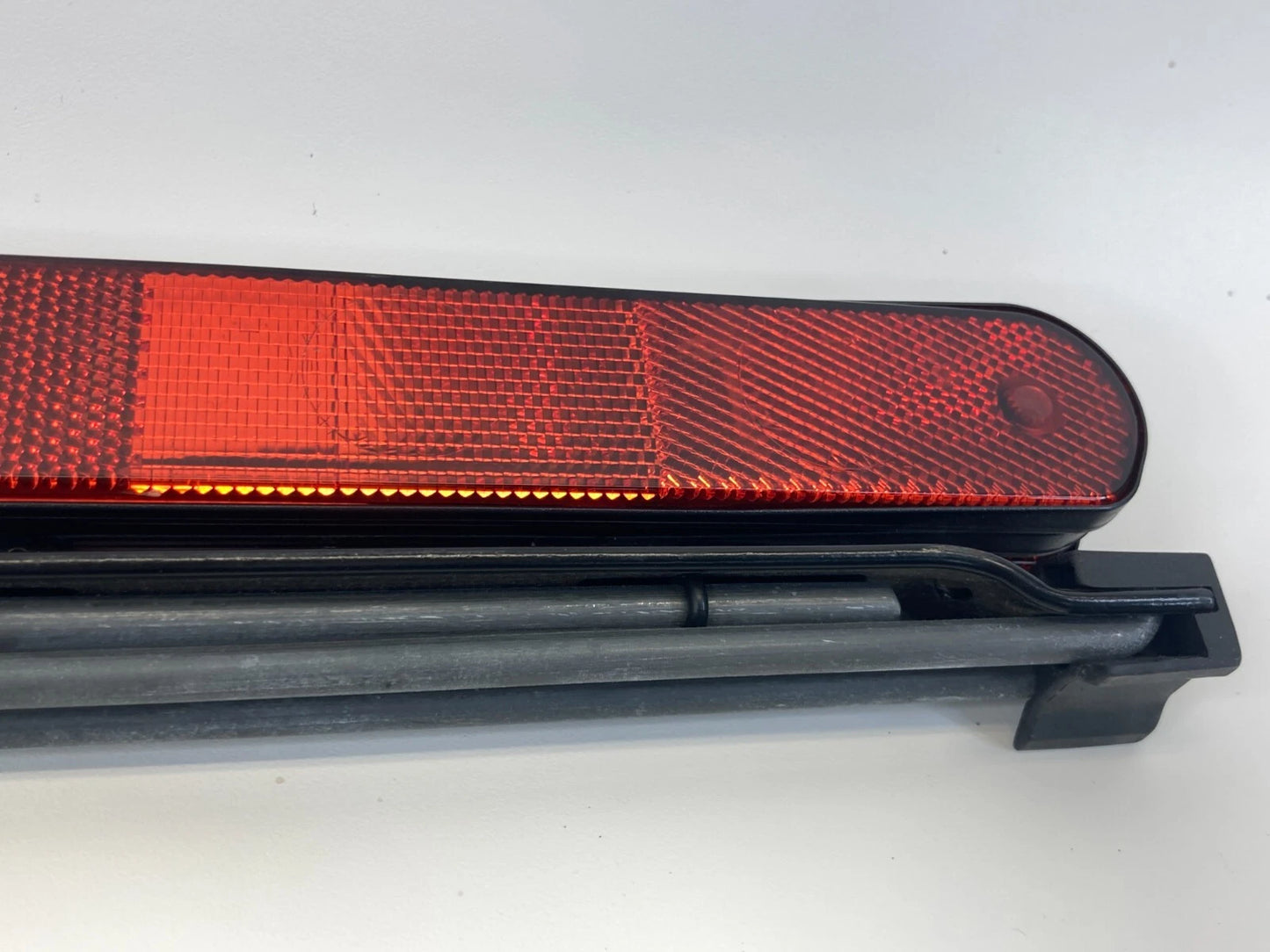 1999-2004 AUDI A6 QUATTRO EMERGENCY HAZARD WARNING TRIANGLE ASSY OEM