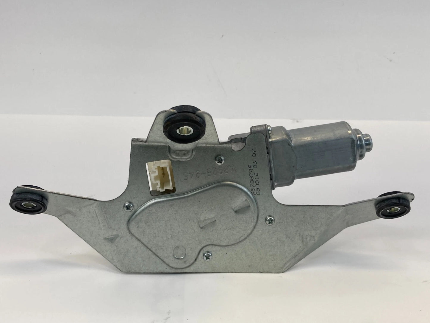 2010-2017 CHEVROLET EQUINOX REAR LIFGATE WINDOW WIPER MOTOR ASSEMBLY 25788749