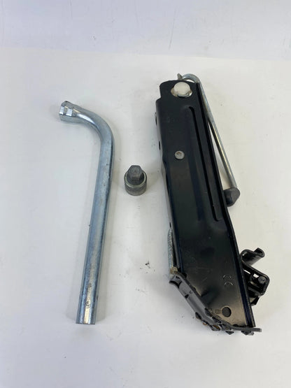 2009-2017 VOLKSWAGEN CC EMERGENCY SPARE TIRE JACK TOOL KIT 3C0-011-031-B OEM