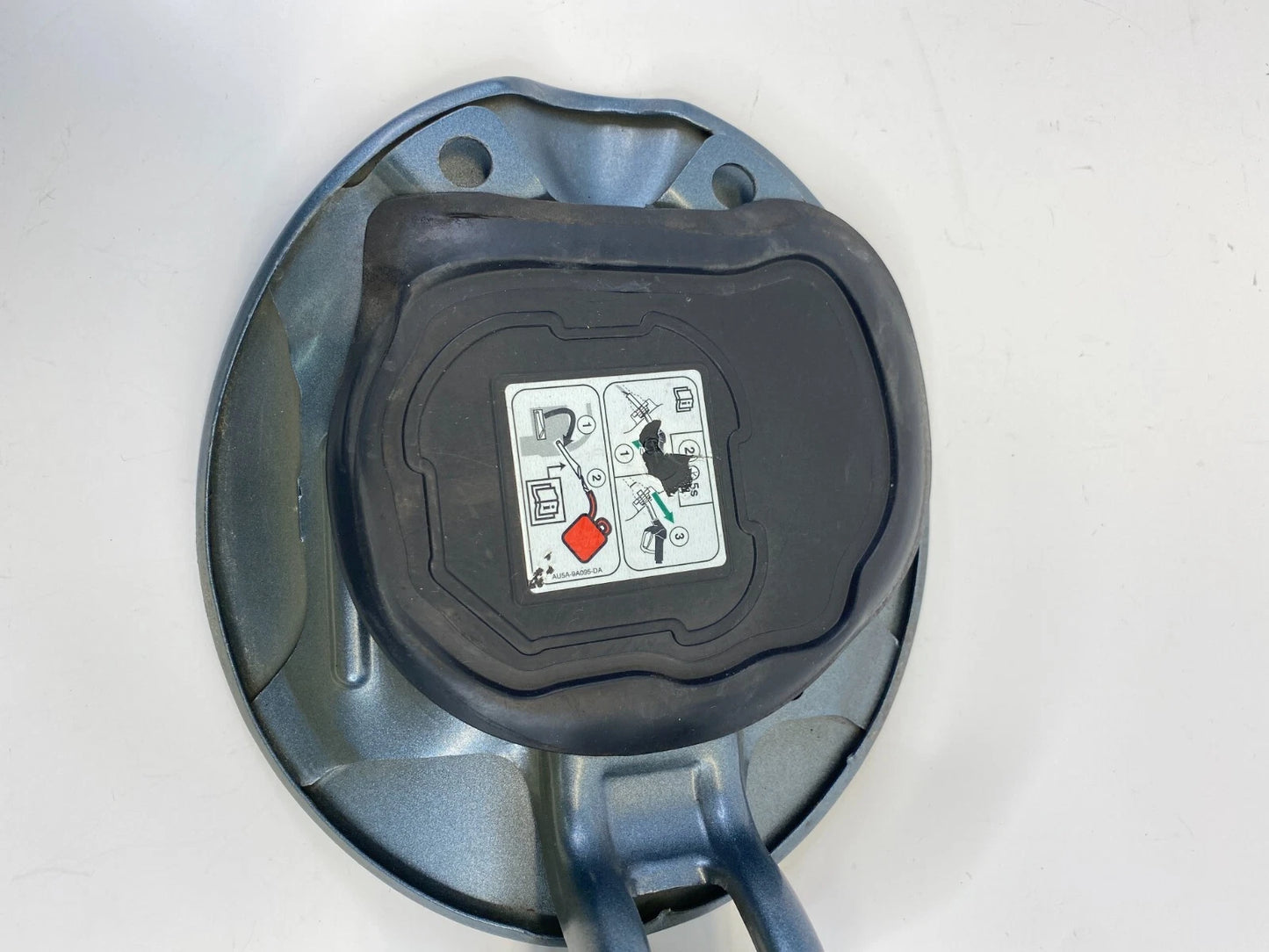 2008-2012 FORD ESCAPE 08-11 MARINER FUEL FILLER DOOR TANK COVER 8L84-78405A26-AC