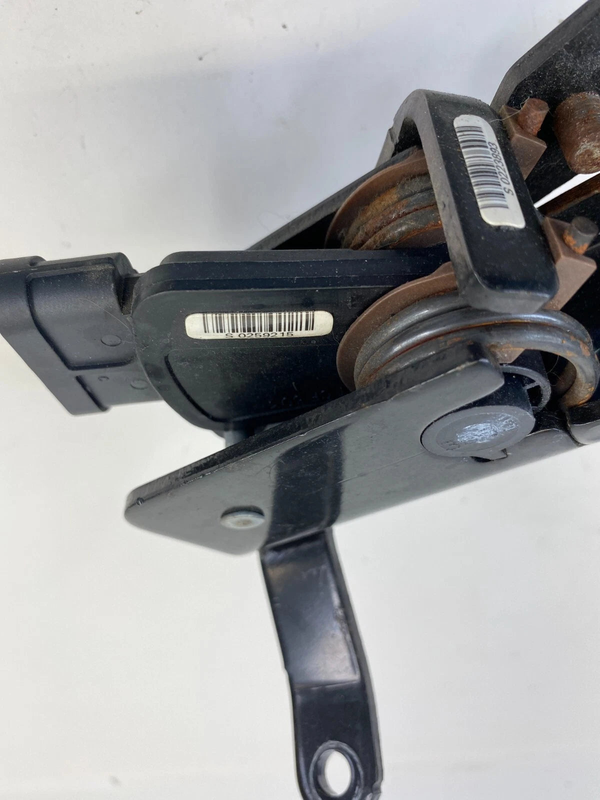 2005 2006 Cadillac SRX Base 3.6L Accelerator Gas Pedal w Sensor OEM