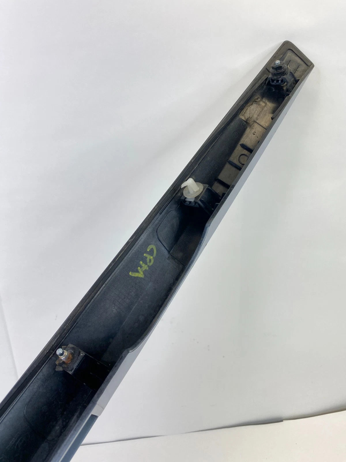 2012-2017 HYUNDAI ACCENT SEDAN TRUNK LID GARNISH FINISH TRIM MOLDING OEM