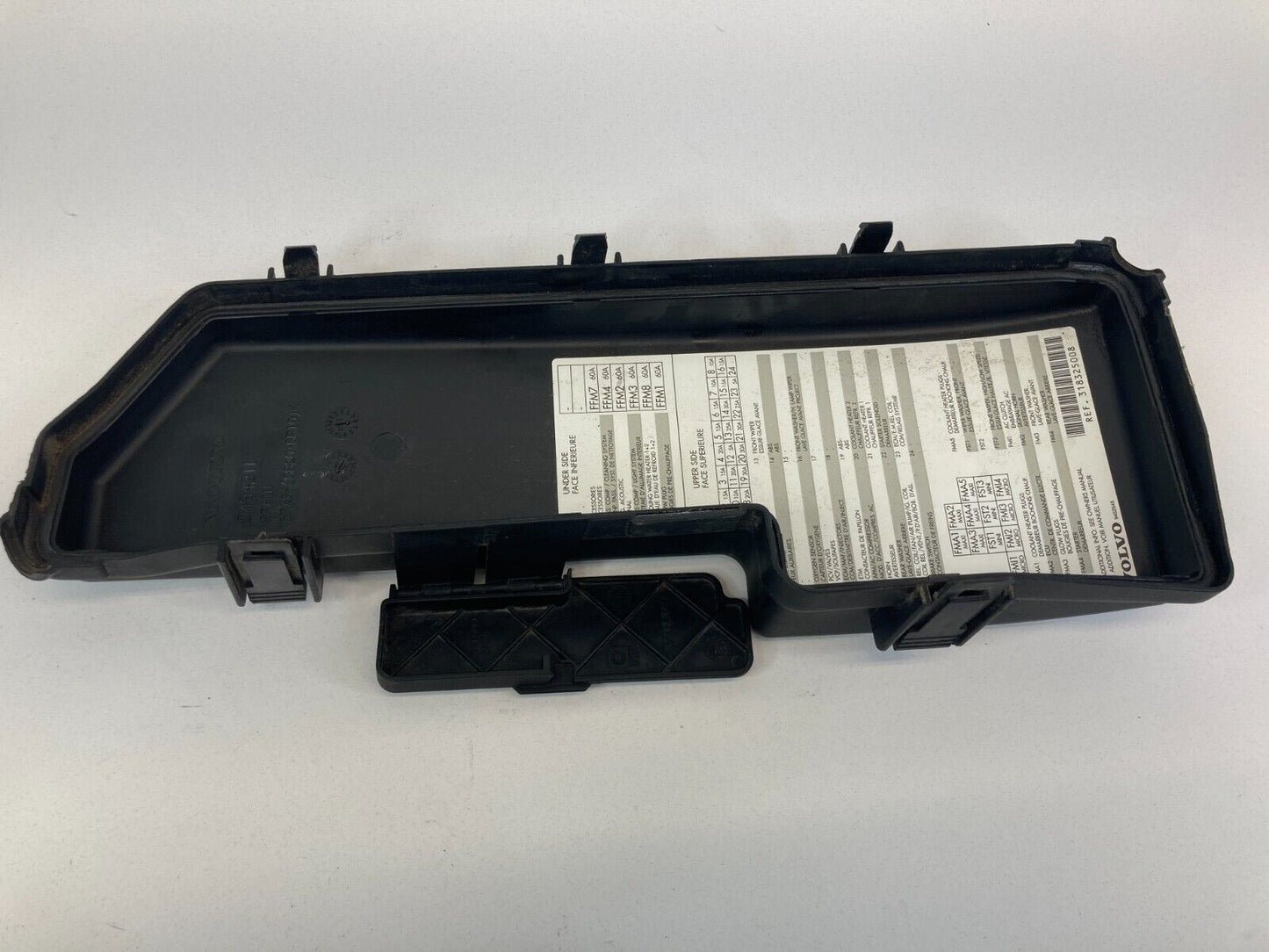 2001-2005 Volvo S60 2005 S80 2.4L Engine Fuse Box Fusebox Cover Cap 9494211 OEM