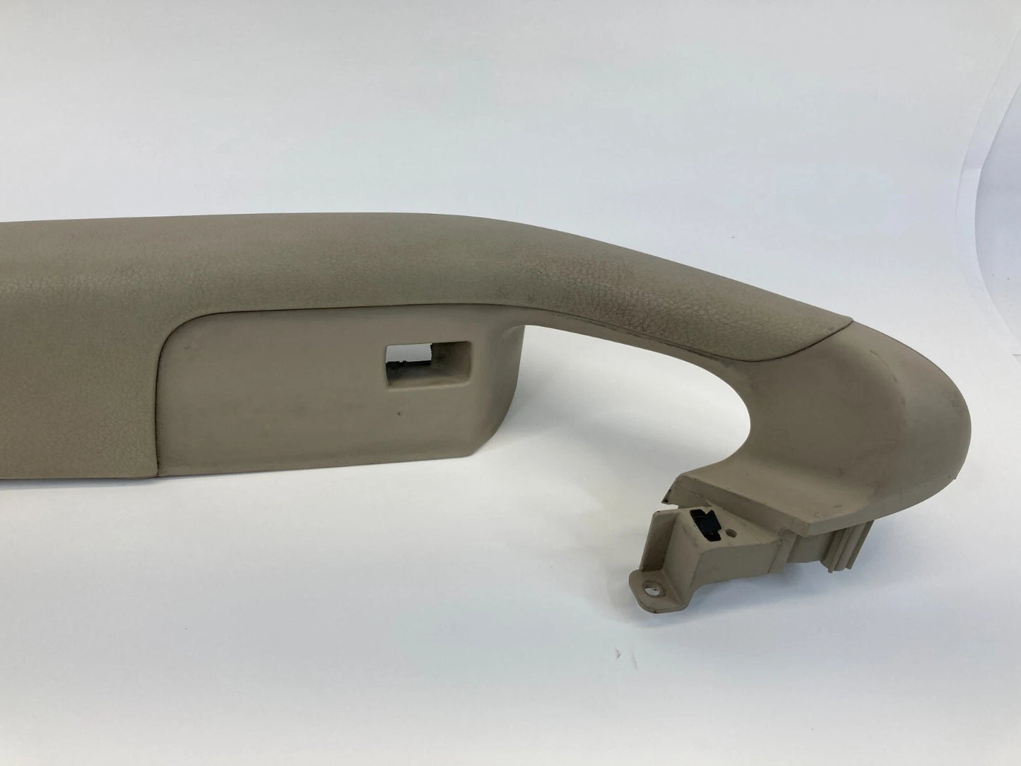 2007-2011 AUDI A6 QUATTRO FRONT RIGHT INNER DOOR ARMREST PULL HANDLE 4F1867106