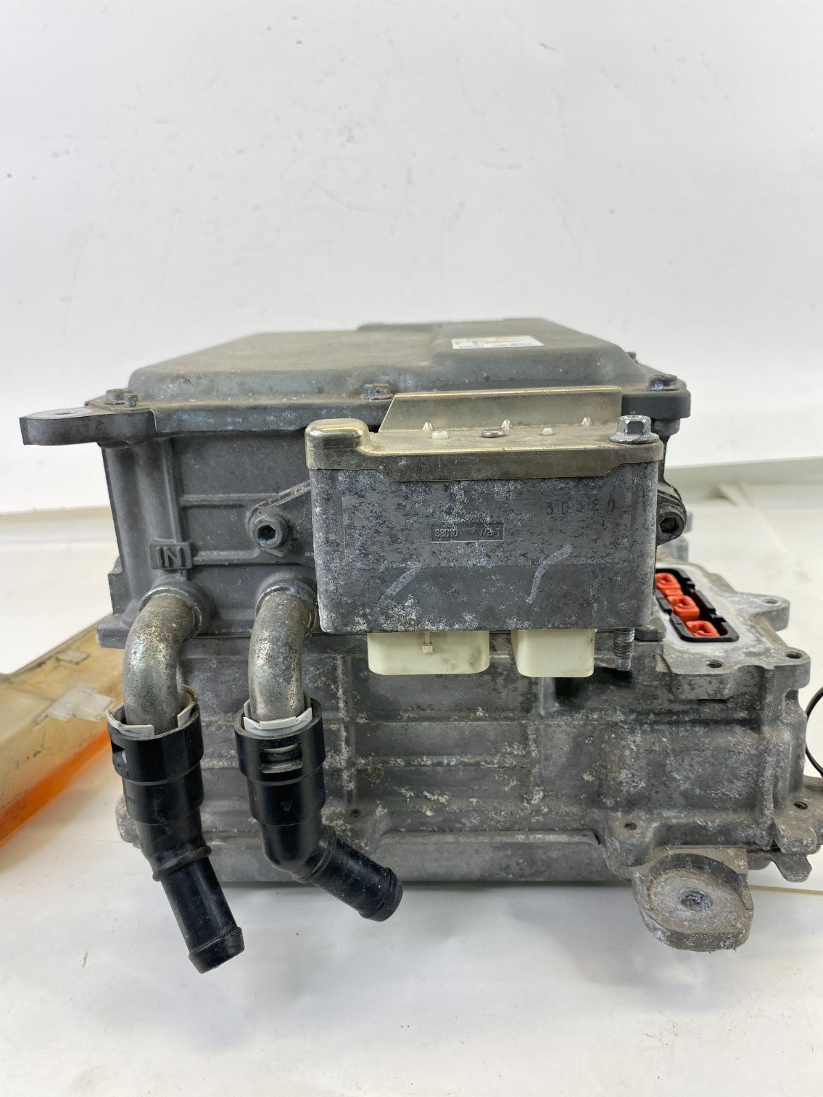 2013-2018 Ford C-Max 2.0L L4 Hybrid Power Inverter Converter DM58-7B012-GA OEM