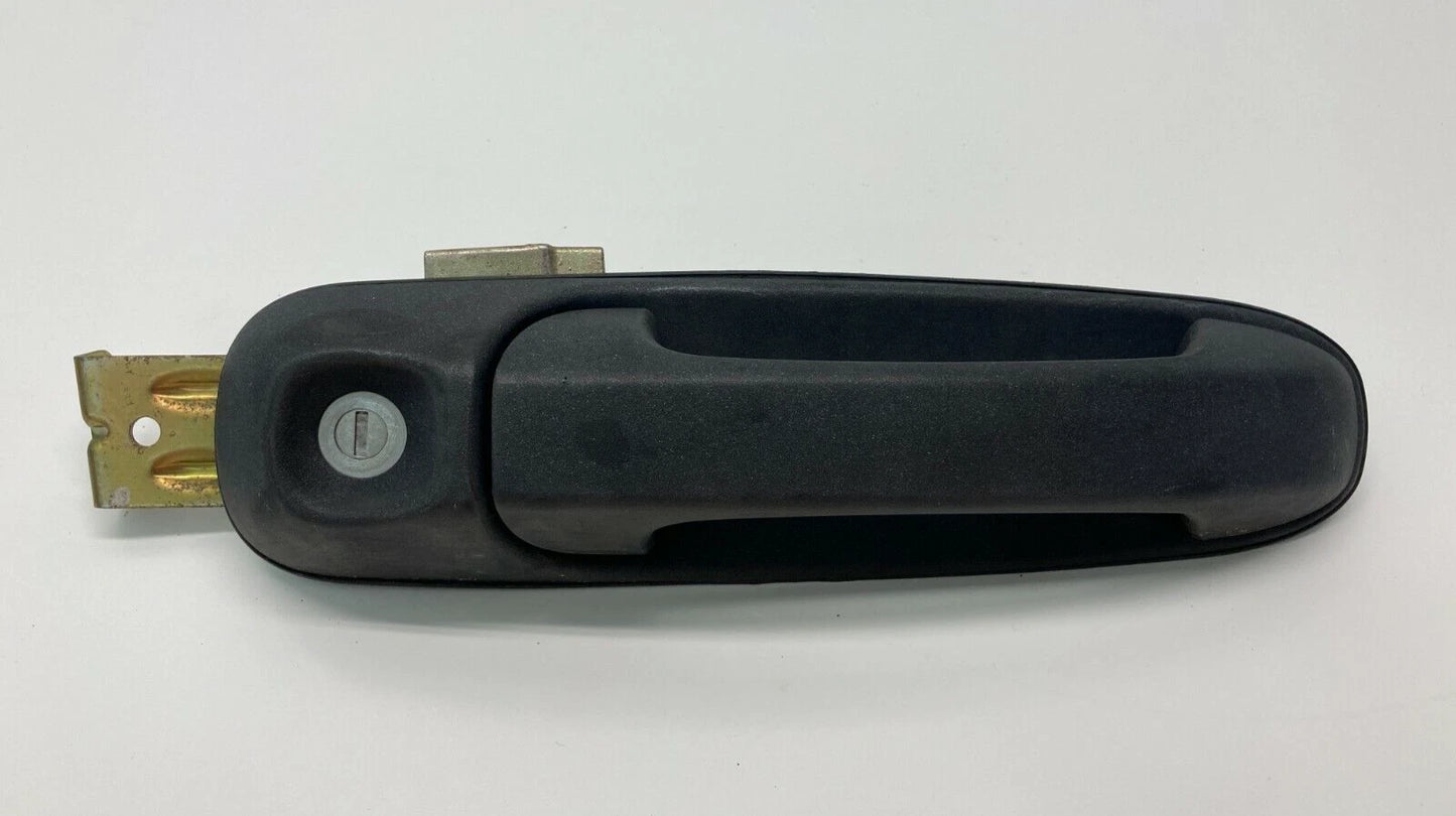 02-07 JEEP LIBERTY FRONT RIGHT PASSENGER SIDE EXTERIOR DOOR HANDLE 55360332AF