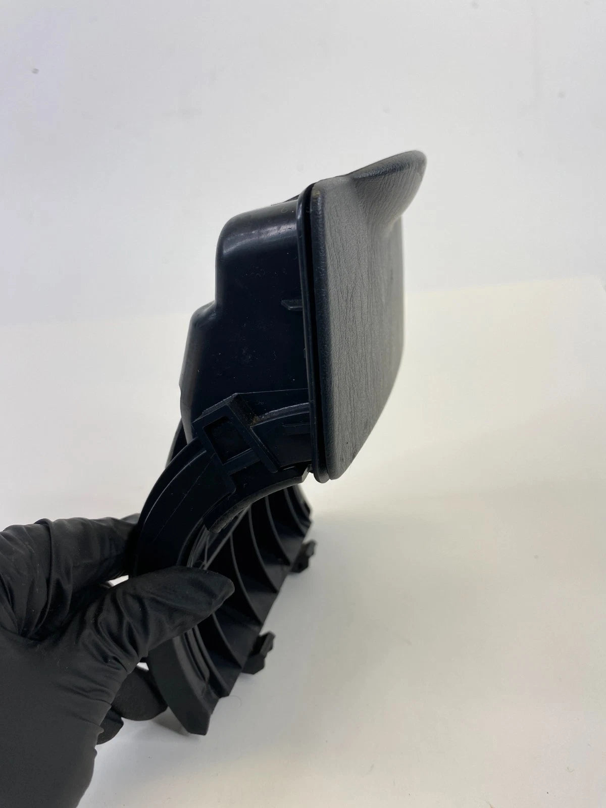 2003-2008 Pontiac Vibe Matrix Rear Center Console Cup Holder OEM