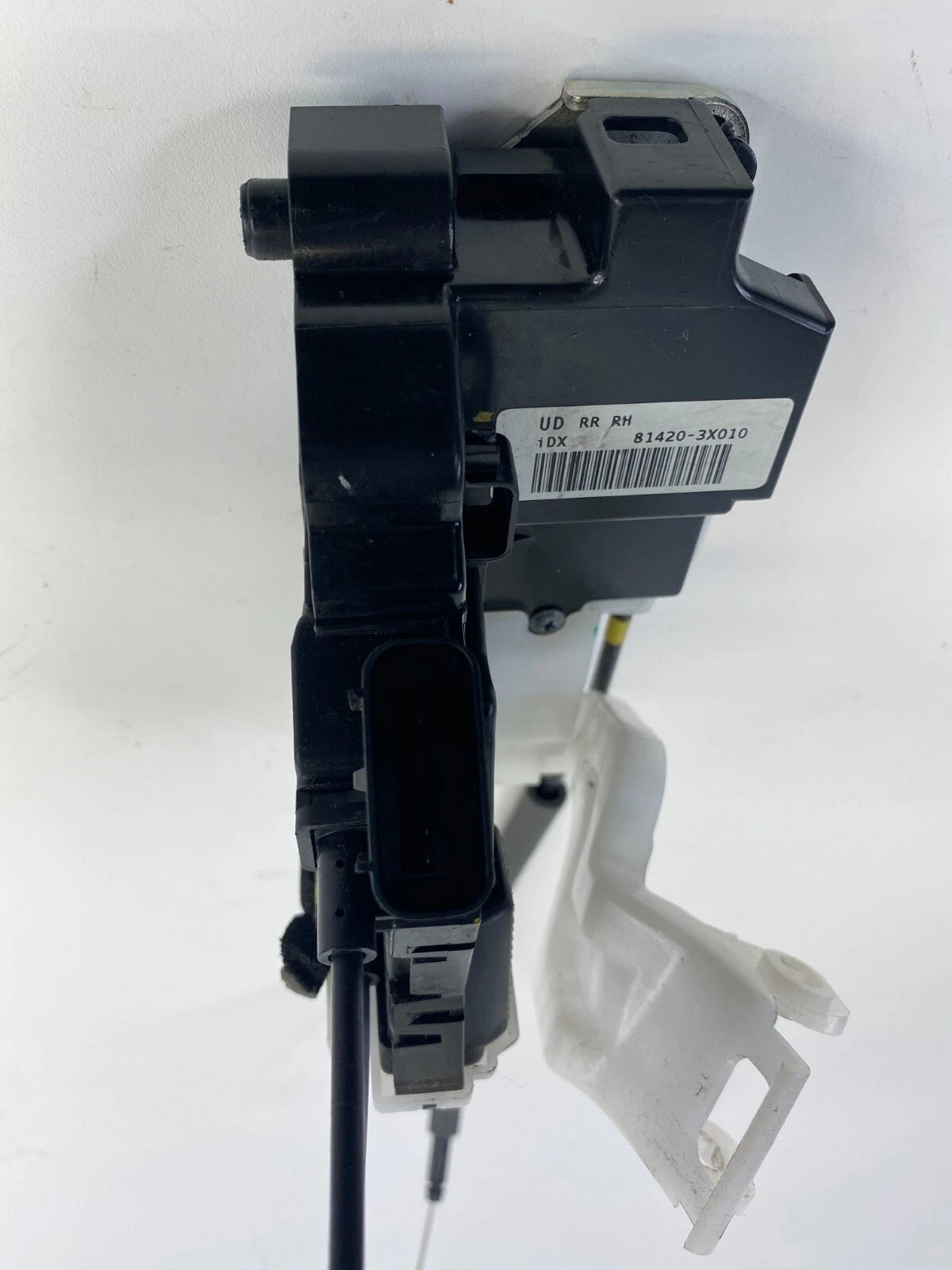 2011-2016 HYUNDAI ELANTRA REAR PASSENGER DOOR LOCK LATCH ACTUATOR OEM 814203X010