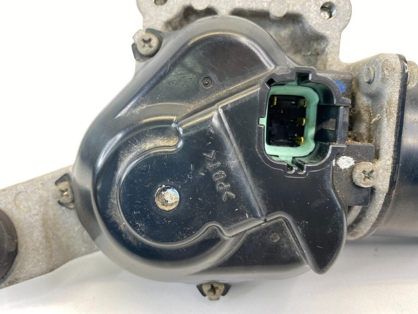 08-13 Nissan Rogue 14 15 Rogue Select Front Windshield Wiper Motor 28810-JM00A