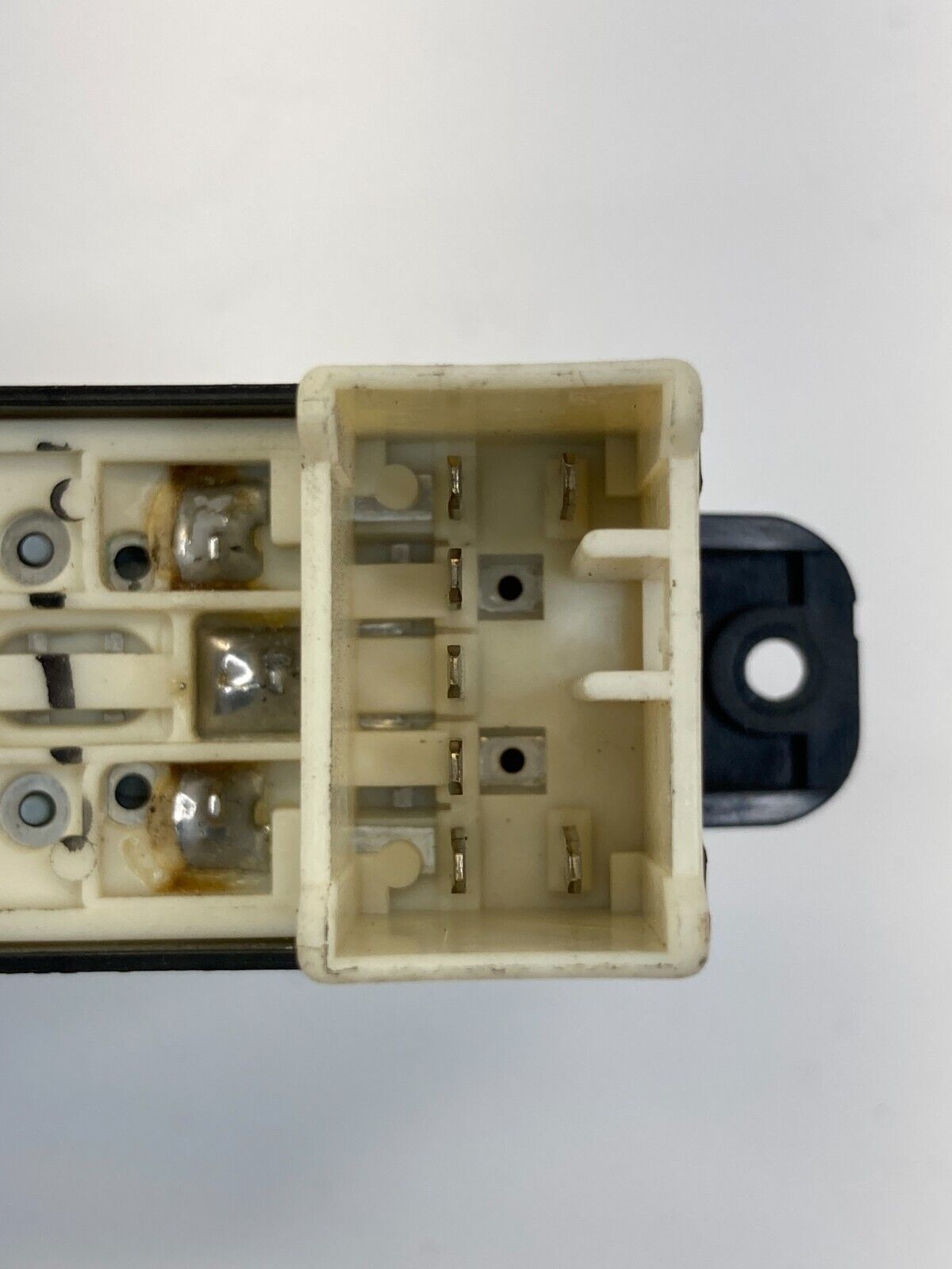 2001-2006 Hyundai Elantra Rear Right Back Side Window Control Switch 93578-2D000