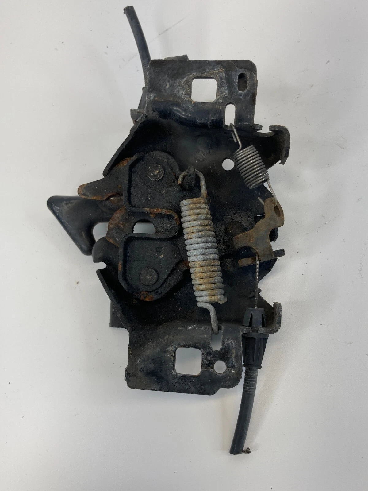 2004-2014 FORD F-150 FRONT CENTER HOOD LOCK LATCH RELEASE MECHANISM OEM FACTORY
