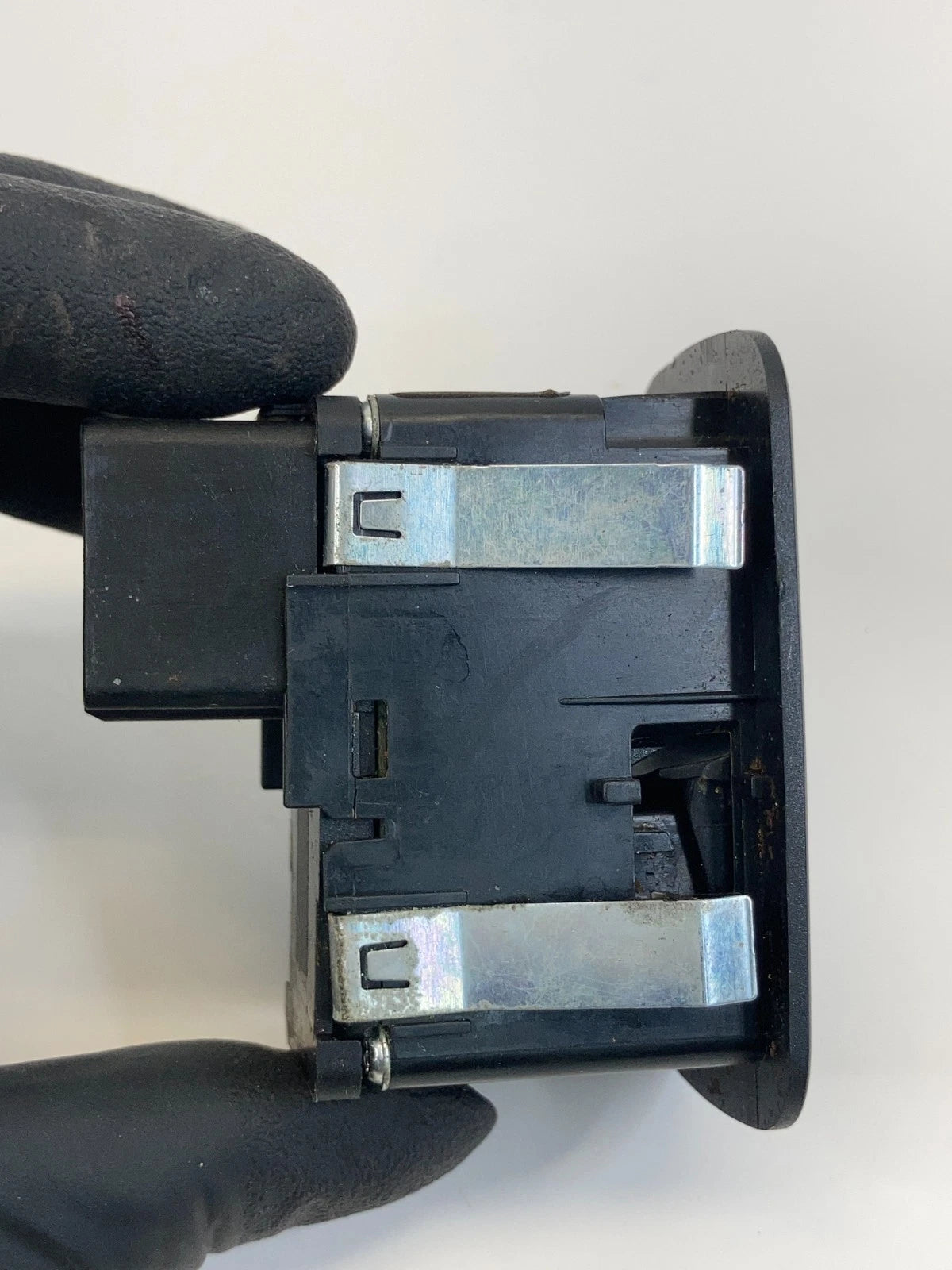 2011-2017 DODGE JOURNEY REAR LEFT BACK SIDE WINDOW CONTROL SWITCH 68080842AA OEM