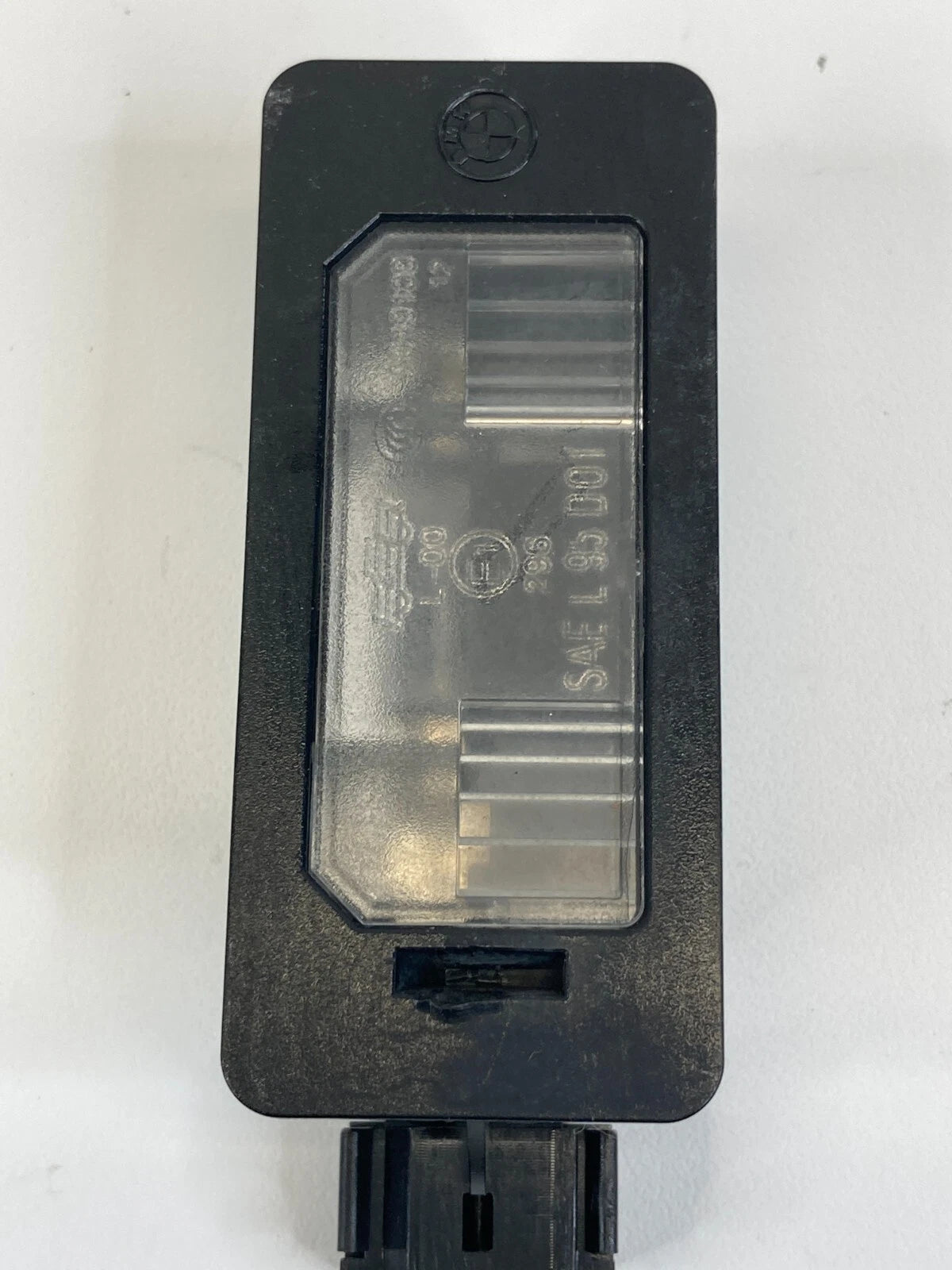2008-2010 BMW 535I SEDAN TRUNK LICENSE PLATE NUMBER LIGHT LAMP OEM