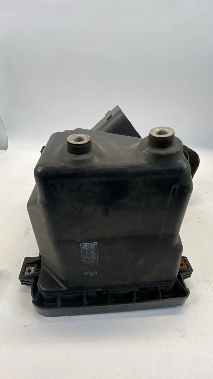 2005 2006 TOYOTA SIENNA 3.3L ONLY LOWER AIR INTAKE CLEANER BOX HOUSING COVER OEM