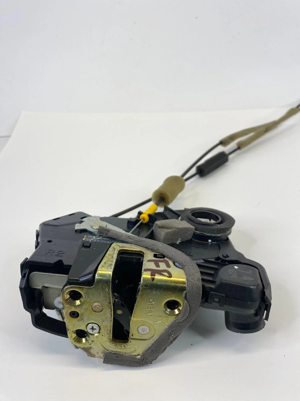 2002 2003 Lexus ES300 04-06 ES330 Front Right Passenger Door Lock Latch Actuator