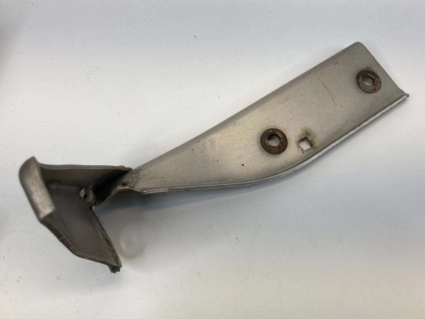 99 00 01 02 03 04 ACURA RL FRONT HOOD BONNET HINGE BRACKET PAIR SET OEM