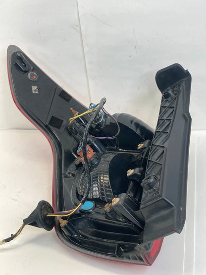 2011-2015 FORD EXPLORER RIGHT PASSENGER TAIL LIGHT TAILLIGHT BRAKE LAMP ASSY OEM