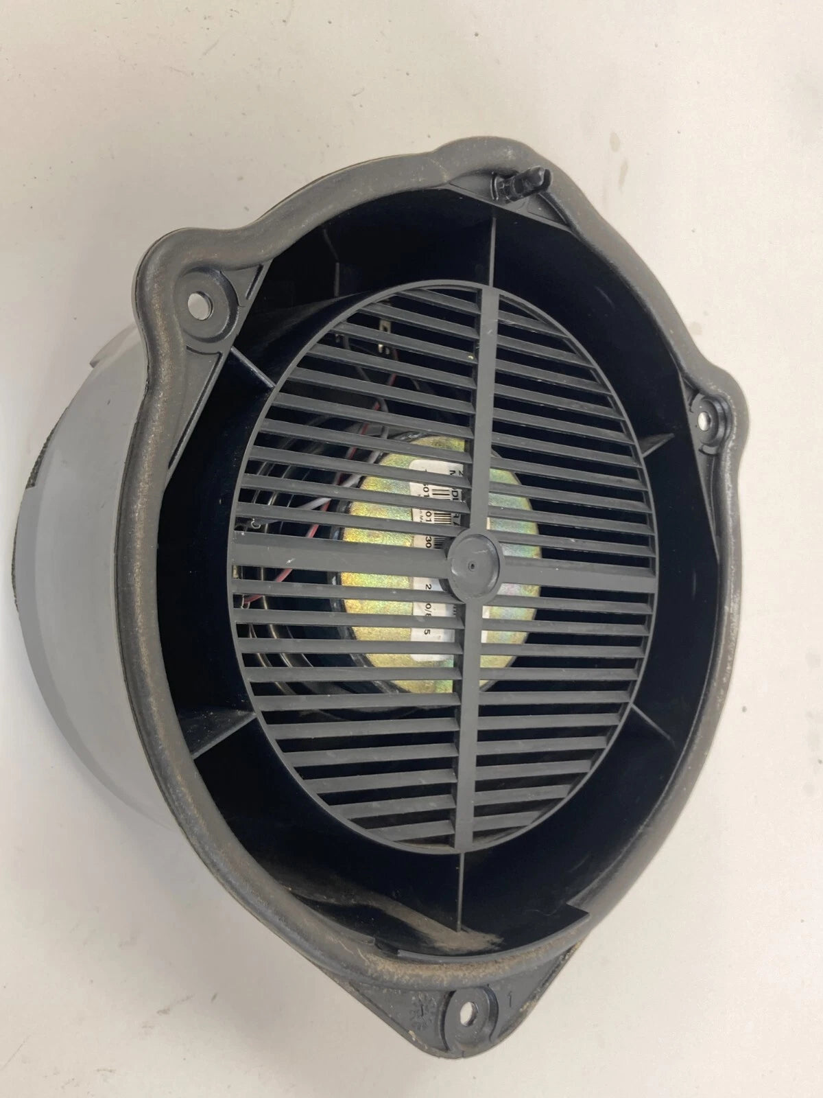 2005-2011 AUDI A6 QUATTRO REAR LEFT SIDE DOOR SPEAKER AUDIO 4F0-035-415A OEM