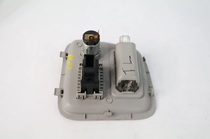 11-14 TOYOTA SIENNA REAR TRUNK INTERIOR POWER LAMP W/ POWER OUTLET PLUG LIGHT