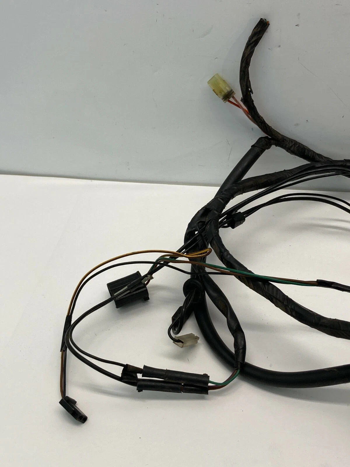 1996 1997 1998 1999 LAND ROVER DISCOVERY REAR TAILGATE WIRING WIRE HARNESS OEM