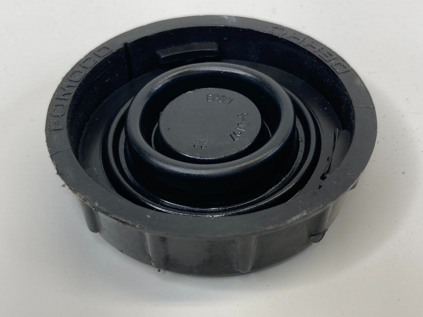 06 07 08 09 10 11 12 Ford Fusion Brake Master Cylinder Fluid Reservoir Tank Cap