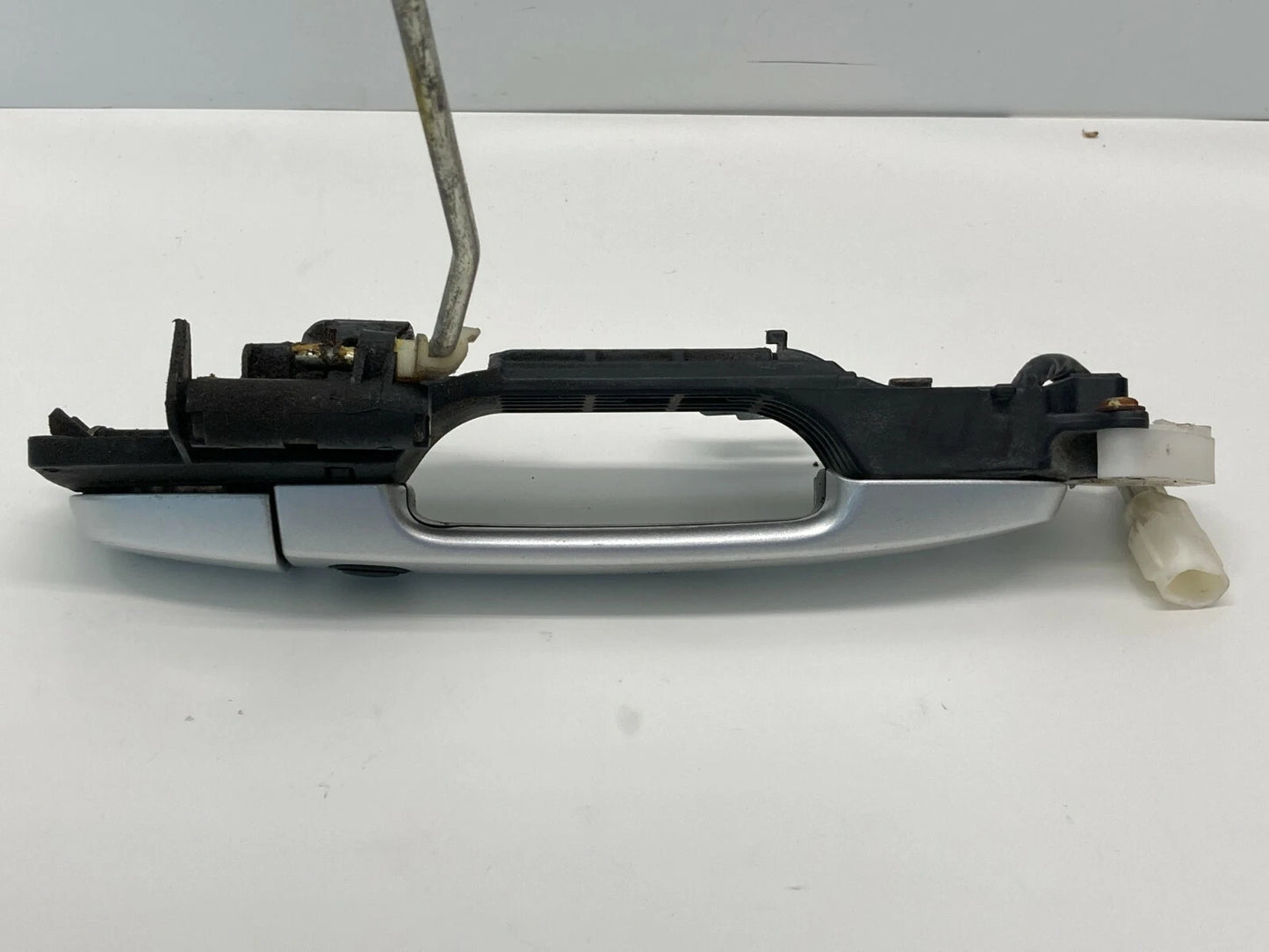 04 05 06 07 08 09 TOYOTA PRIUS FRONT RIGHT PASSENGER SIDE EXTERIOR DOOR HANDLE