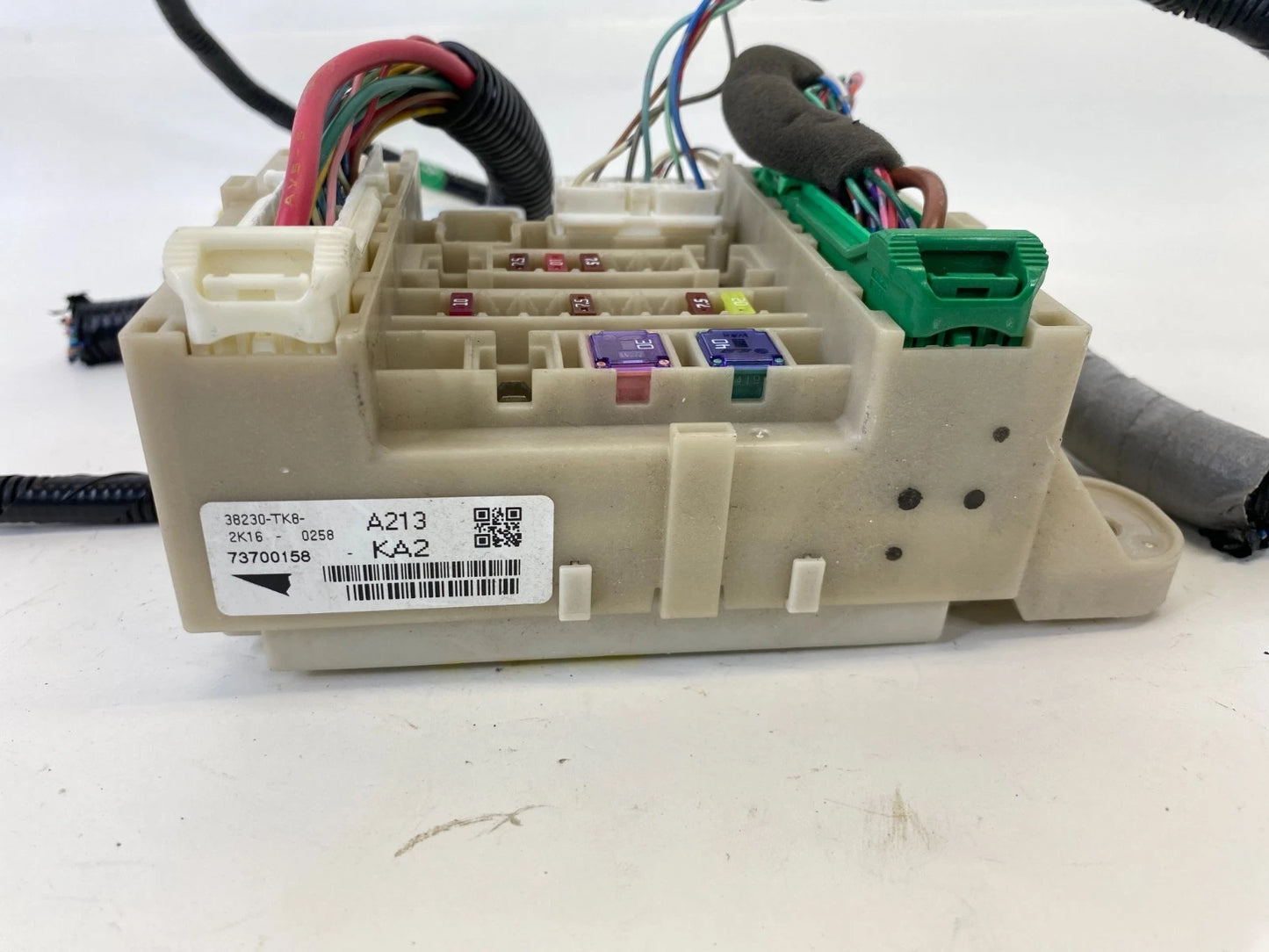 2011-2013 HONDA ODYSSEY 3.5L V6 REAR INTERIOR FUSE BOX JUNCTION BOX 38230TK8A213