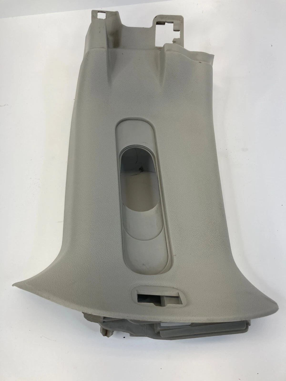 2009-2014 VOLKSWAGEN ROUTAN REAR RIGHT C PILLAR UPPER COVER PANEL TRIM F1028502A
