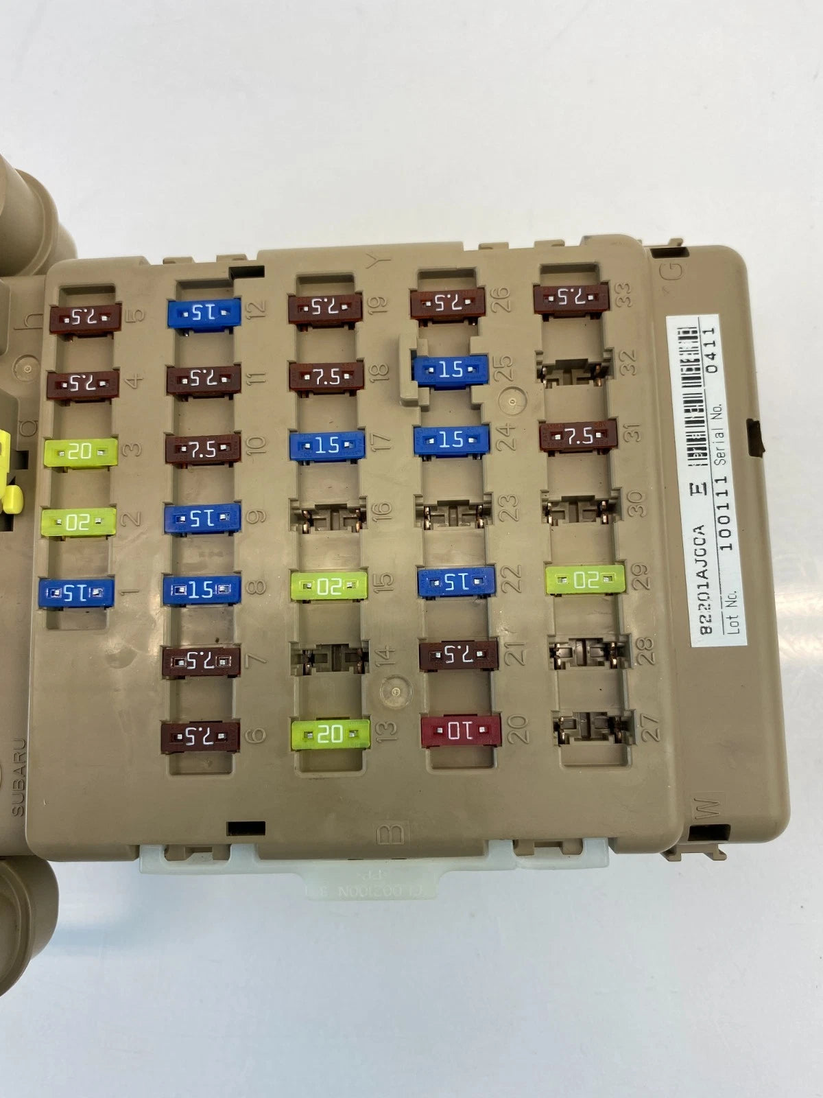 2010 2011 2012 SUBARU LEGACY OUTBACK CABIN FUSE JOINT BOX RELAY ASSEMBLY OEM