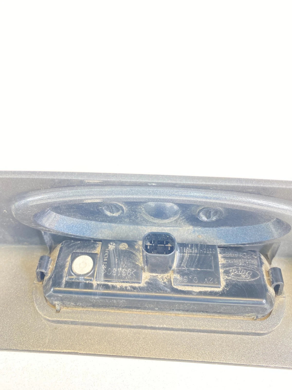 12-14 FORD FOCUS SEDAN REAR TRUNK LID MOLDING TRIM HANDLE EMBLEM BM51F43404 OEM