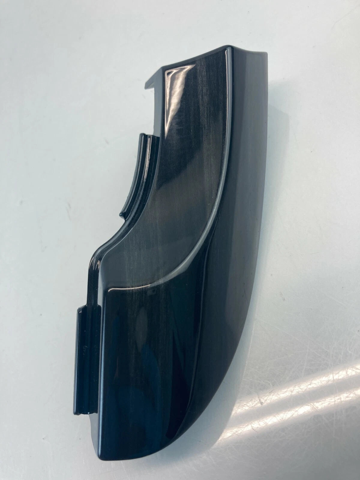 2011-2013 KIA SORENTO CENTER RIGHT PASSENGER DASH PANEL TRIM MOLDING 84782-2P010