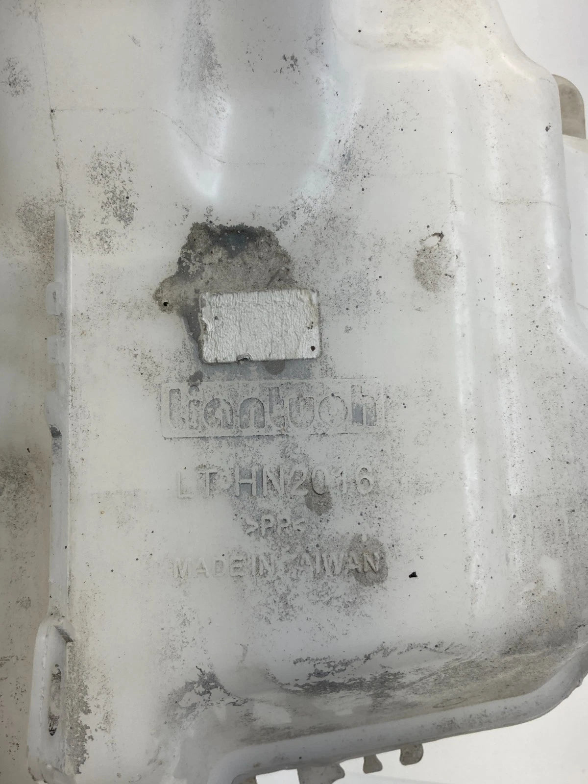 10-16 2010-2016 Buick LaCrosse Windshield Washer Fluid Reservoir Bottle OEM