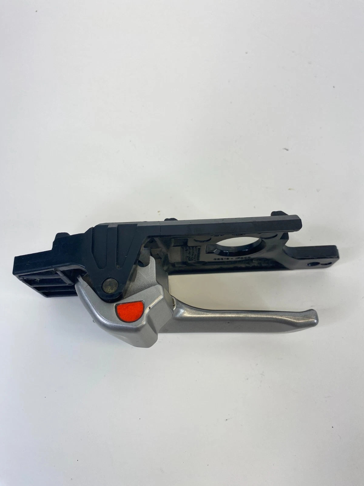 2005-2010 KIA SPORTAGE REAR LEFT DRIVER INNER DOOR HANDLE OEM 82613-1F000