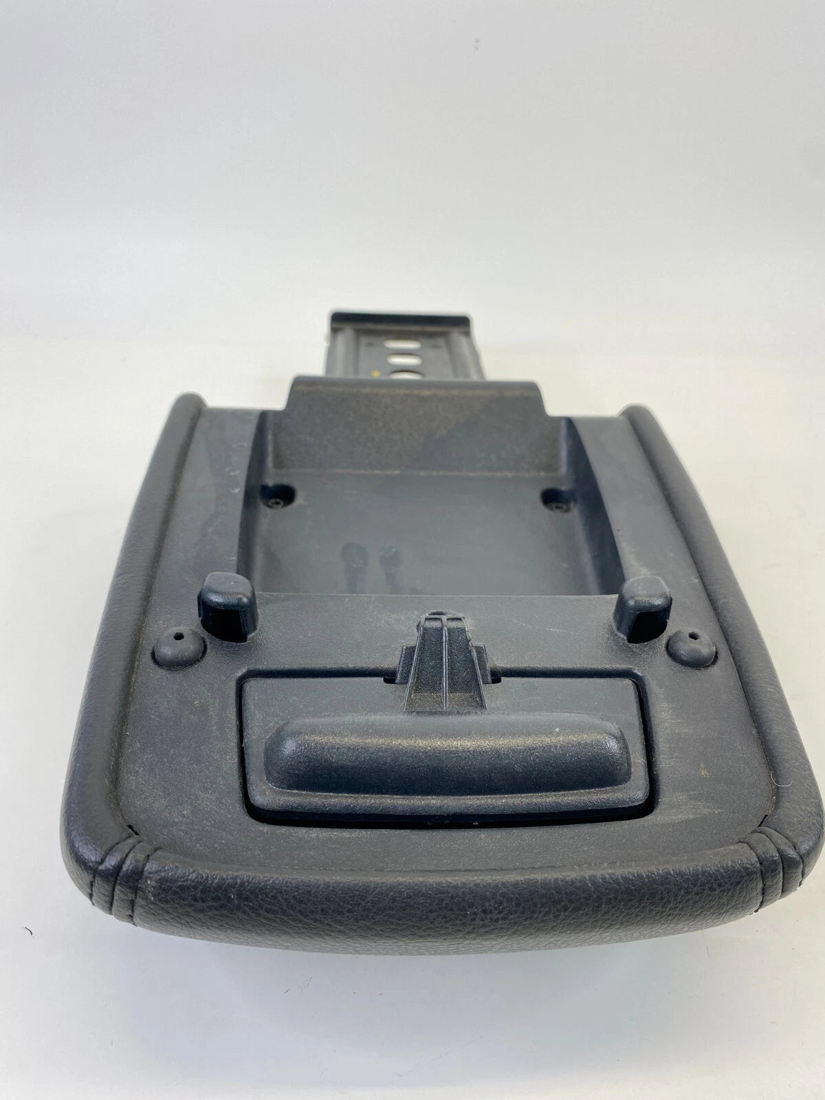 2012-2014 FORD FOCUS CENTER CONSOLE LID ARMREST ARM REST ASSY 1545977X-02-CB OEM